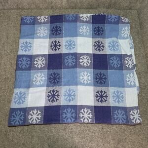 Blue Snowflake & Silver Christmas Tablecloth Avon Home 72x54 W/ Oval Curv Edges